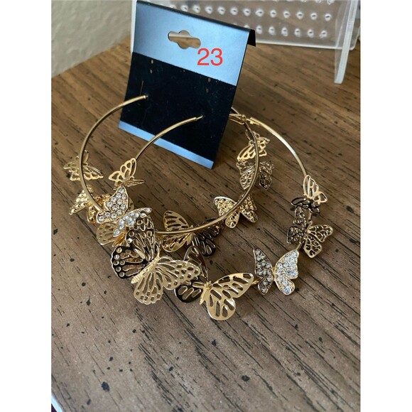 Earrings - Picture 3 of 3